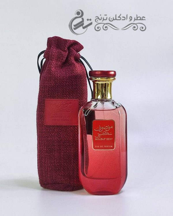 موصوف سکسی قرمز